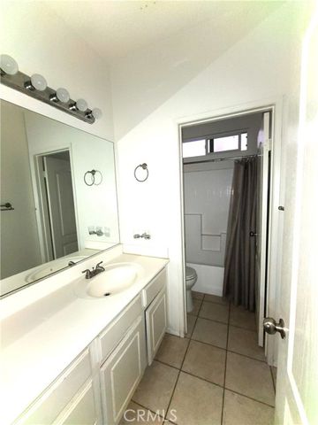 14344 Honeyhill, Victorville, CA 92394