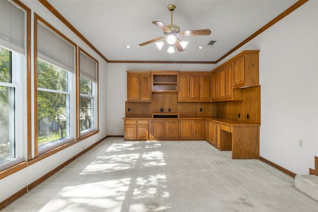 742 Mill Creek Road, Lancaster, TX 75146
