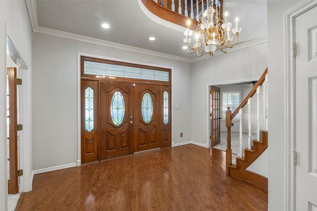 742 Mill Creek Road, Lancaster, TX 75146