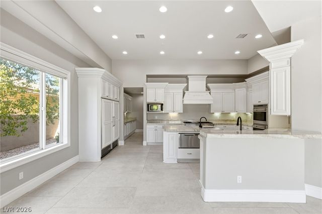 9328 Tournament Canyon Drive, Las Vegas, NV 89144