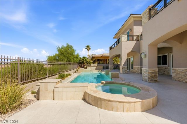 9328 Tournament Canyon Drive, Las Vegas, NV 89144