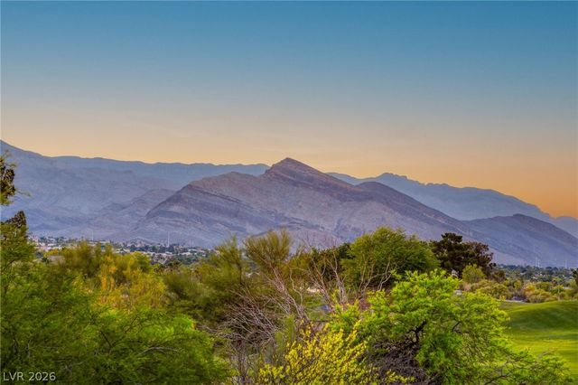 9328 Tournament Canyon Drive, Las Vegas, NV 89144