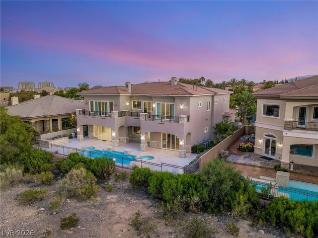 9328 Tournament Canyon Drive, Las Vegas, NV 89144