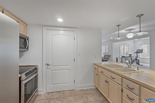 9130 TOTIER CREEK RD, Scottsville, VA 24590