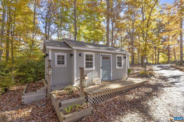 9130 TOTIER CREEK RD, Scottsville, VA 24590