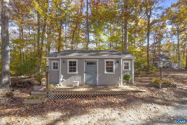 9130 TOTIER CREEK RD, Scottsville, VA 24590