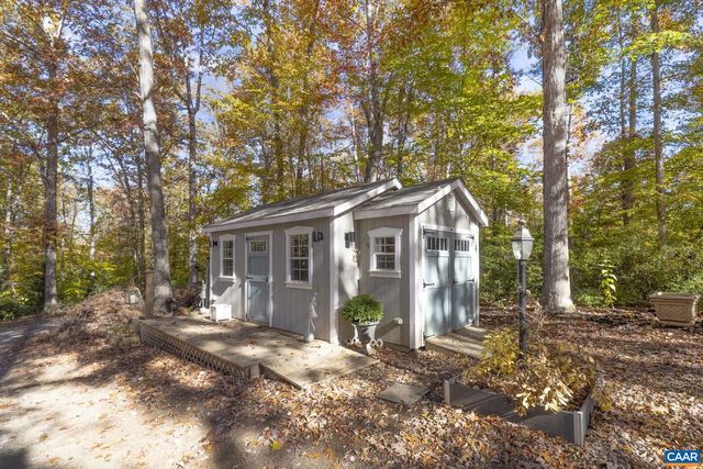 9130 TOTIER CREEK RD, Scottsville, VA 24590