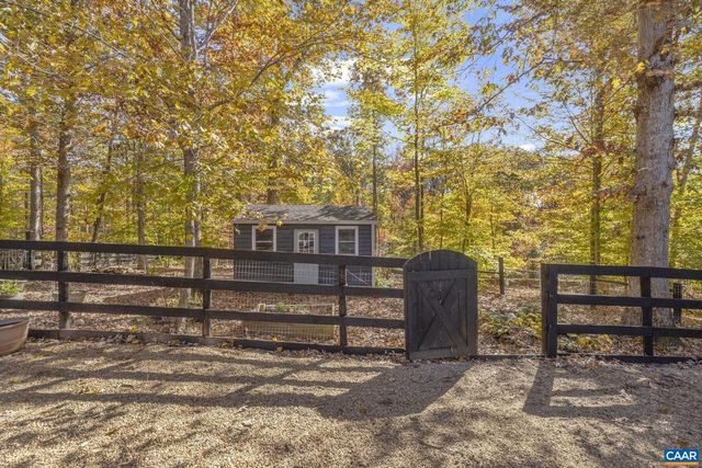 9130 TOTIER CREEK RD, Scottsville, VA 24590