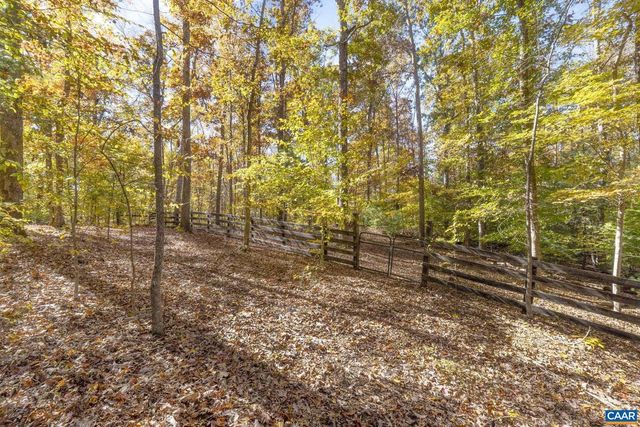 9130 TOTIER CREEK RD, Scottsville, VA 24590