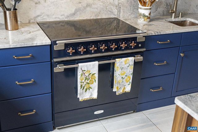 9130 TOTIER CREEK RD, Scottsville, VA 24590