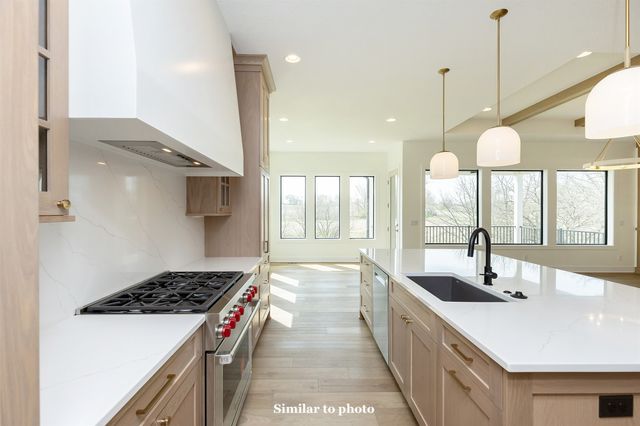 11295 Brookdale Drive, Waukee, IA 50263