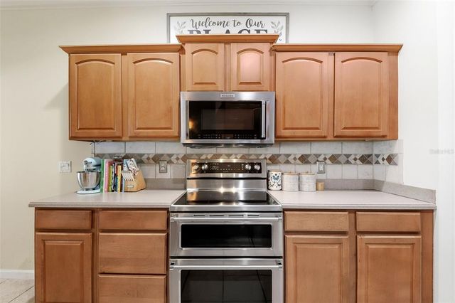 5895 AUTUMN CHASE CIRCLE, Sanford, FL 32773
