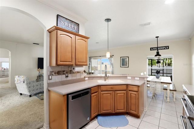 5895 AUTUMN CHASE CIRCLE, Sanford, FL 32773