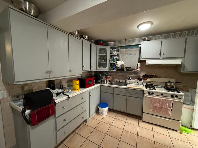95 LEXINGTON AVE, Jc, West Bergen, NJ 07304