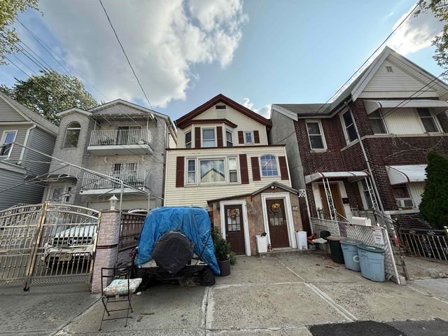 95 LEXINGTON AVE, Jc, West Bergen, NJ 07304