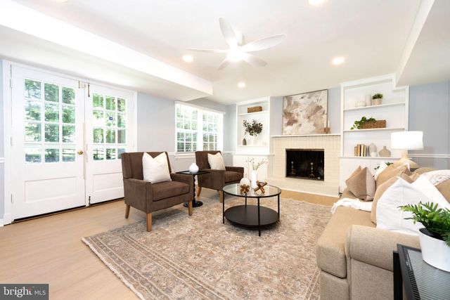 12017 HITCHING POST LN, North Bethesda, MD 20852