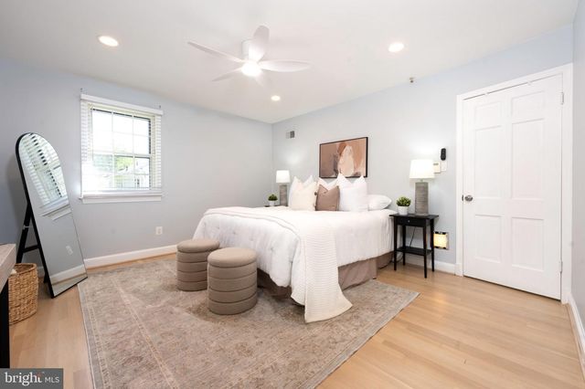 12017 HITCHING POST LN, North Bethesda, MD 20852