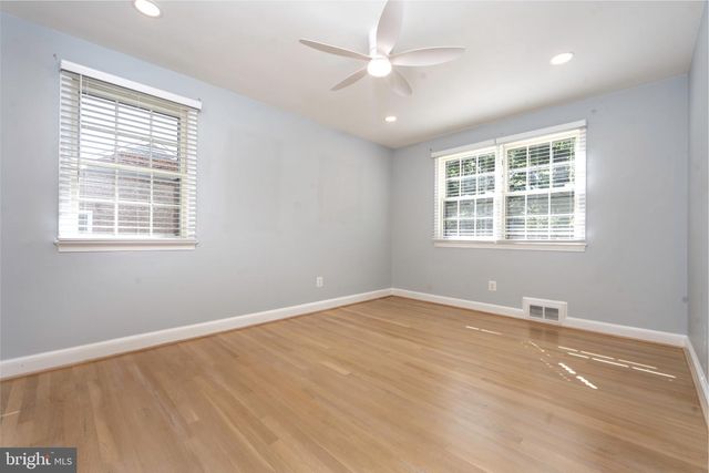 12017 HITCHING POST LN, North Bethesda, MD 20852