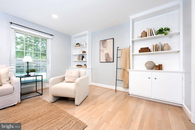 12017 HITCHING POST LN, North Bethesda, MD 20852