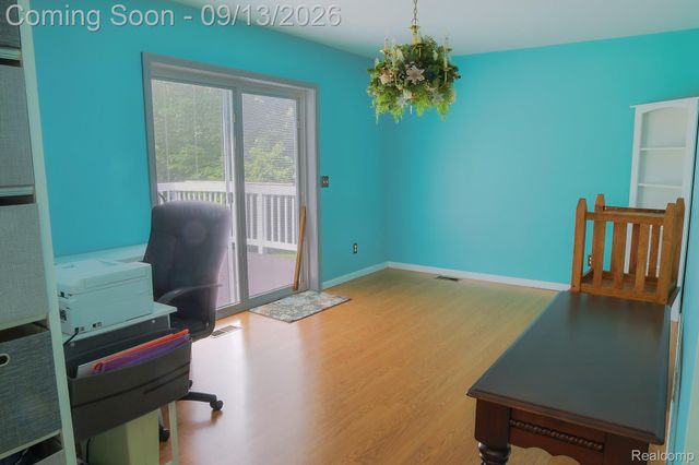 9427 Andersonville Road, Springfield Charter Township, MI 48346