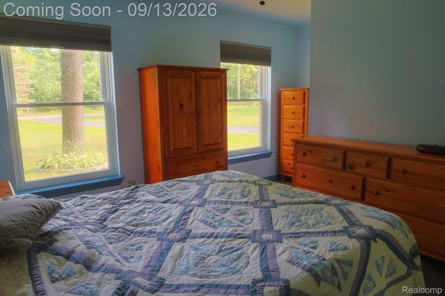 9427 Andersonville Road, Springfield Charter Township, MI 48346