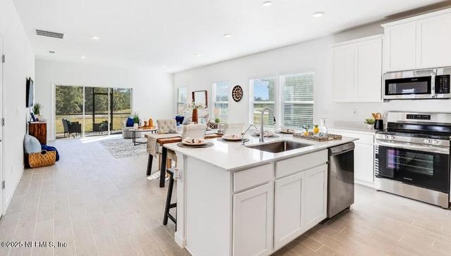 2789 FIRELIGHT Lane, Green Cove Springs, FL 32043