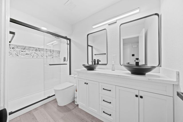 14333 Memorial Drive 56, Houston, TX 77079