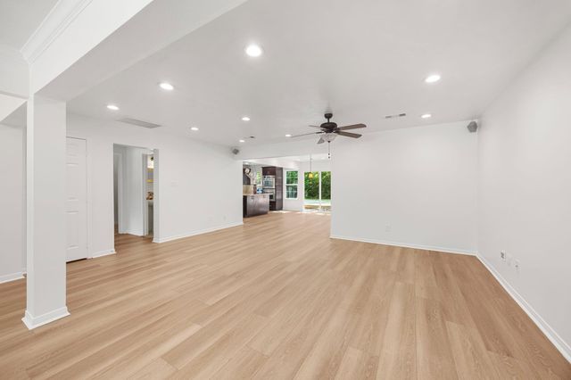 9111 Timberside Drive, Houston, TX 77025