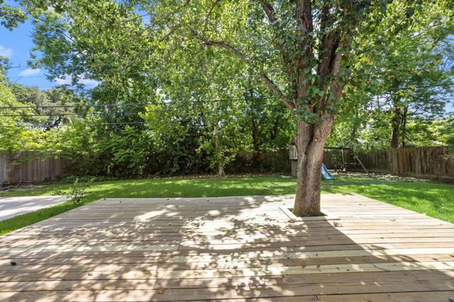 9111 Timberside Drive, Houston, TX 77025