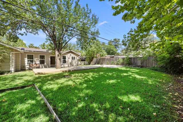 9111 Timberside Drive, Houston, TX 77025