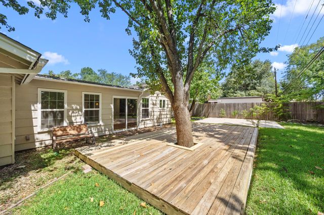 9111 Timberside Drive, Houston, TX 77025
