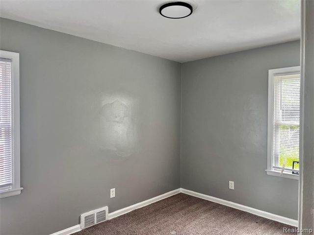 11683 Penrod Street, Detroit, MI 48228