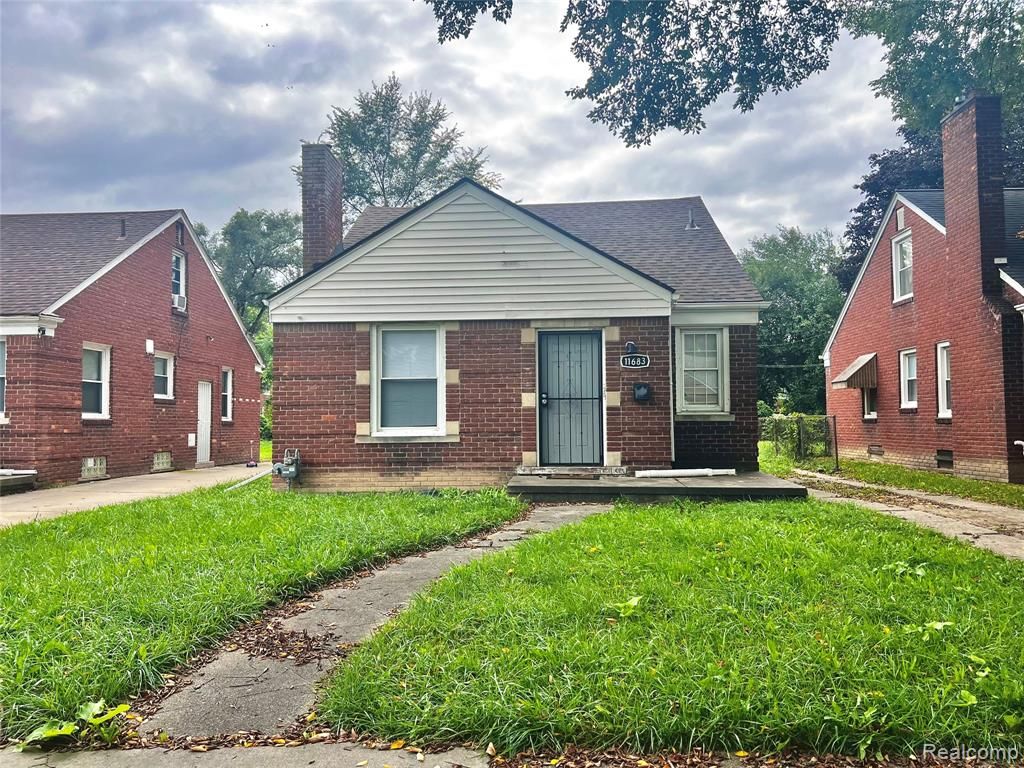 11683 Penrod Street, Detroit, MI 48228