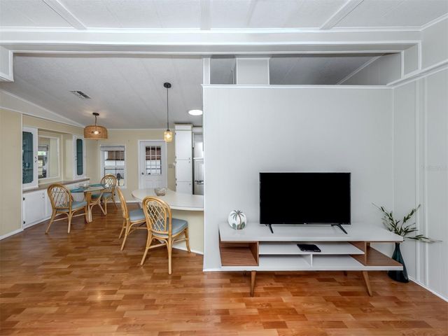 215 SCHOONER STREET, North Port, FL 34287