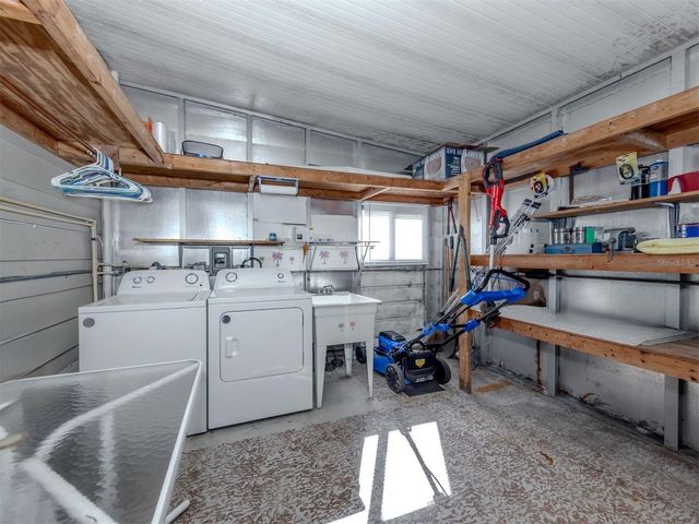 215 SCHOONER STREET, North Port, FL 34287