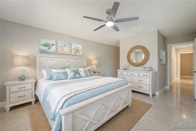 11334 W Bayshore Drive, Crystal River, FL 34429