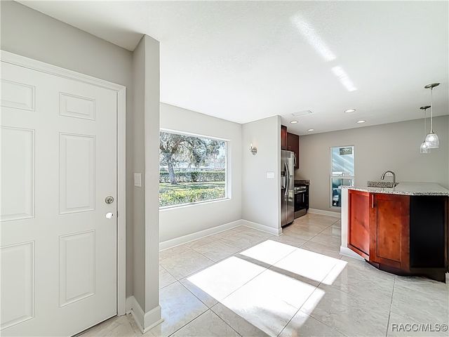 11334 W Bayshore Drive, Crystal River, FL 34429