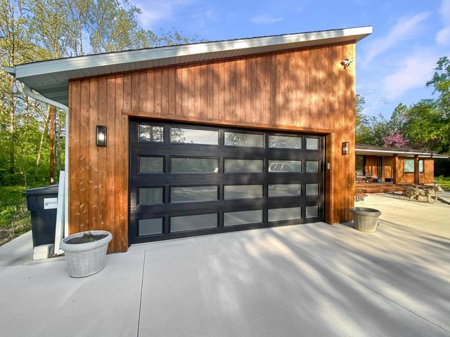 1311 41st AVENUE, Kenosha, WI 53144