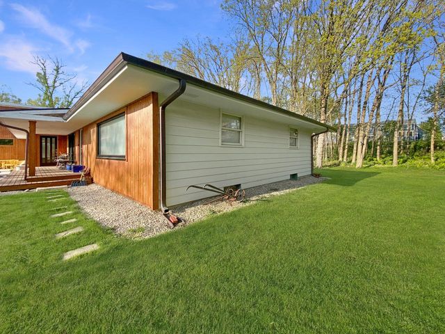 1311 41st AVENUE, Kenosha, WI 53144