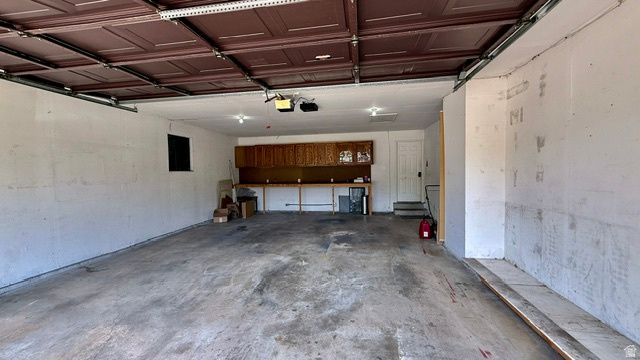 2440 E DEER RUN DR, South Weber, UT 84405