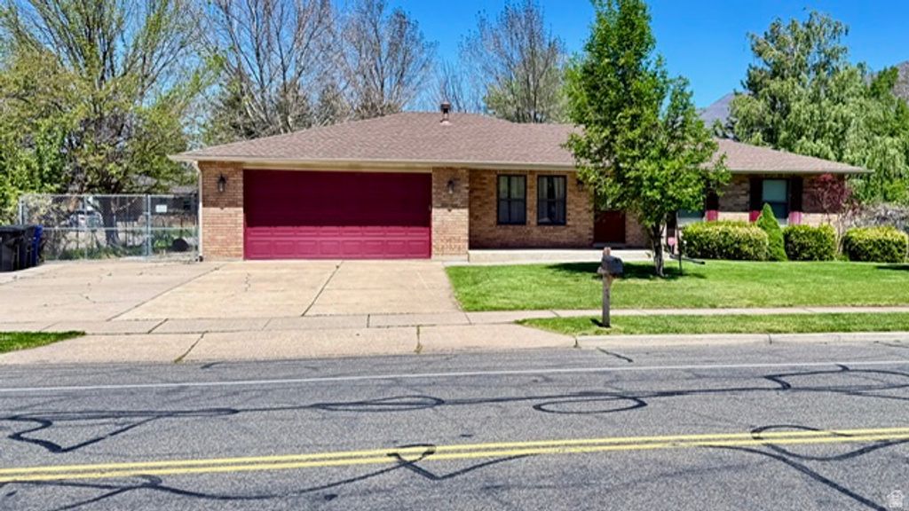 2440 E DEER RUN DR, South Weber, UT 84405