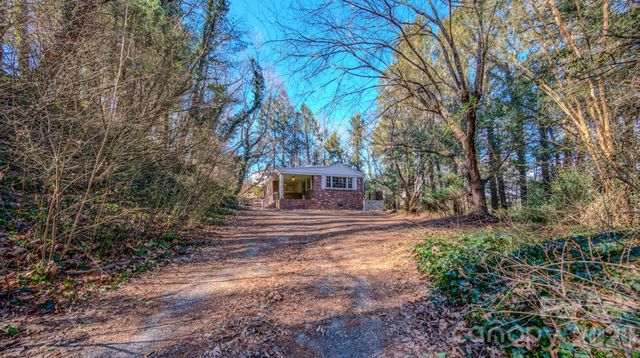 19 Swift Street, Asheville, NC 28804