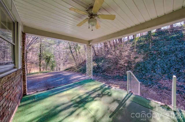 19 Swift Street, Asheville, NC 28804