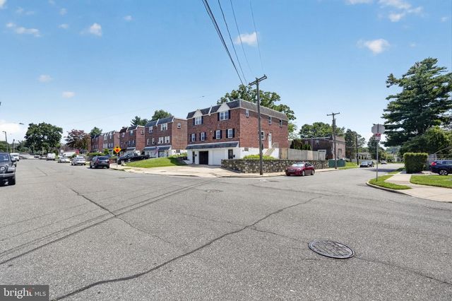 1100 SURREY RD, Philadelphia, PA 19115
