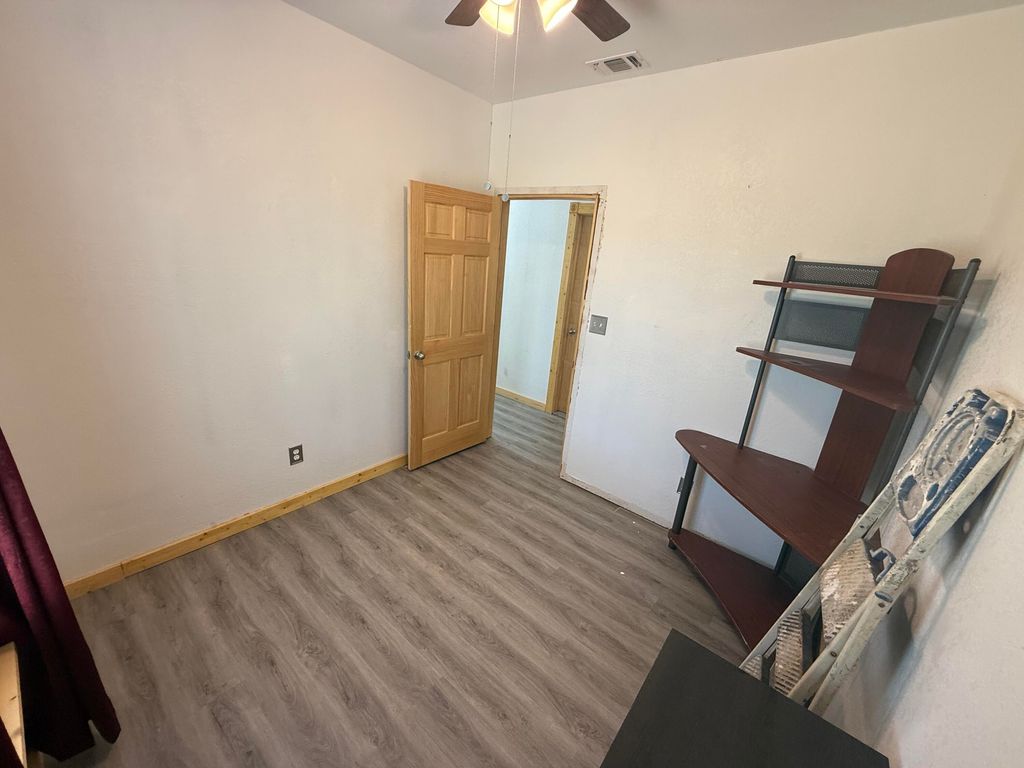 Image 14 of property listing at 8682 Petunia Avenue, San Angelo, TX 76901