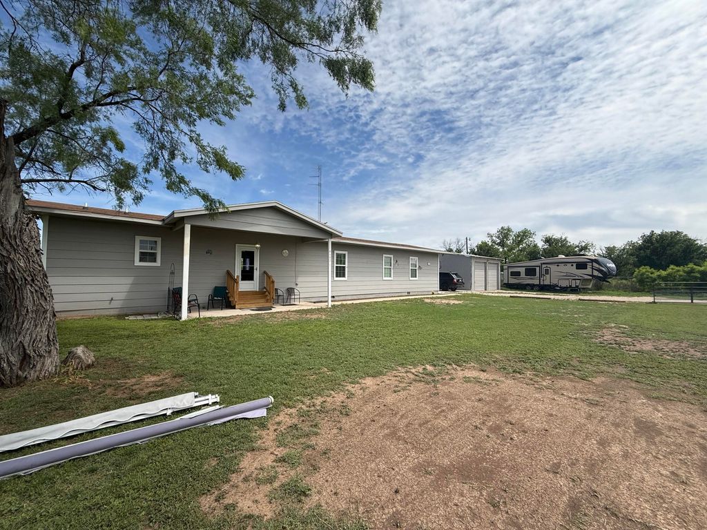 Image 2 of property listing at 8682 Petunia Avenue, San Angelo, TX 76901