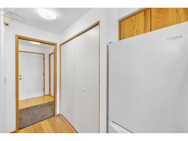 6445 Sw 152ND Ave, Beaverton, OR 97007