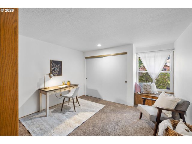 6445 Sw 152ND Ave, Beaverton, OR 97007