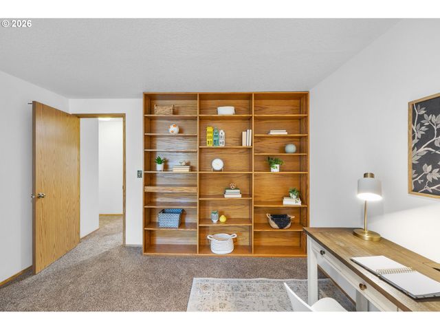 6445 Sw 152ND Ave, Beaverton, OR 97007