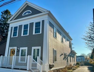 17 Willow Street 2, Stonington, CT 06355